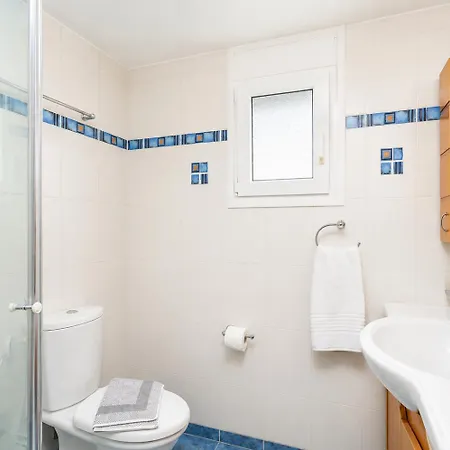 Amphitrite Villa *