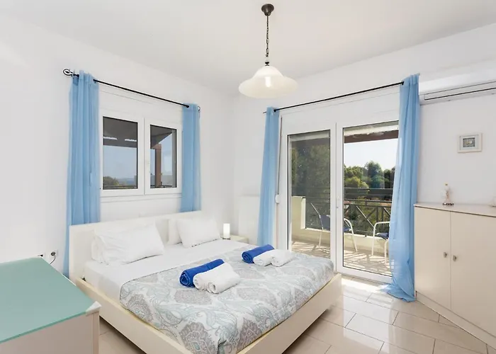 ヴィラ Amphitrite ゲンナジー